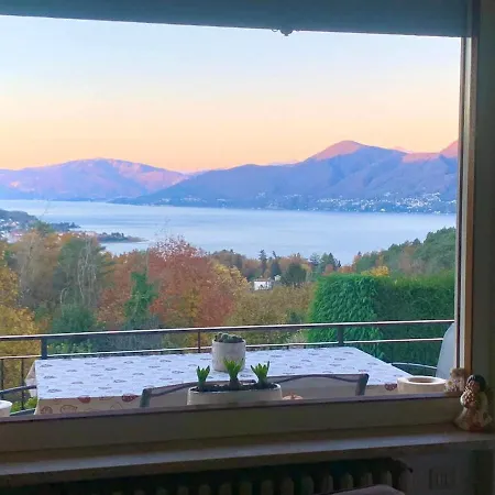 Nyaraló Casa Fiorita, Luino, Il Tempo Rallenta Tra E Fiori