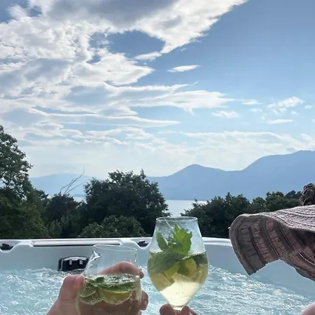 Casa Fiorita, Luino, Il Tempo Rallenta Tra E Fiori * Luino