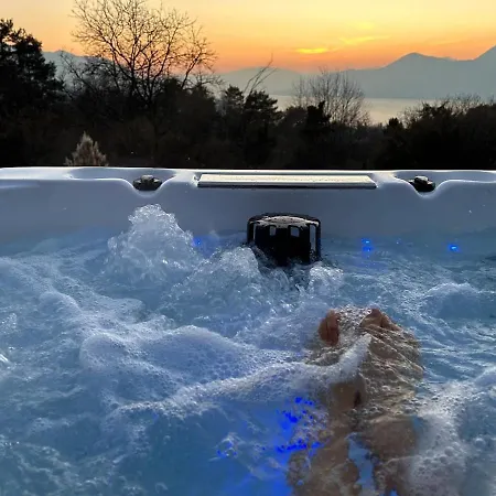 Dom wakacyjny Casa Fiorita, Luino, Il Tempo Rallenta Tra E Fiori *