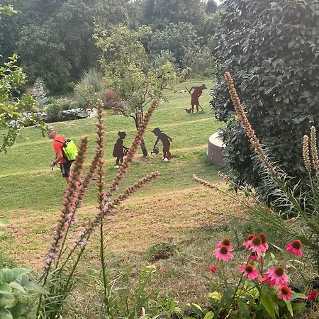 Dom wakacyjny Casa Fiorita, Luino, Il Tempo Rallenta Tra E Fiori