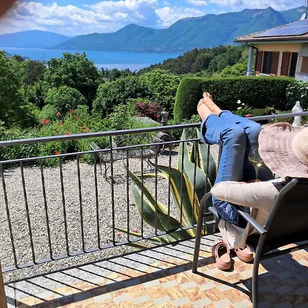 Casa Fiorita, Luino, Il Tempo Rallenta Tra E Fiori Dom wakacyjny *