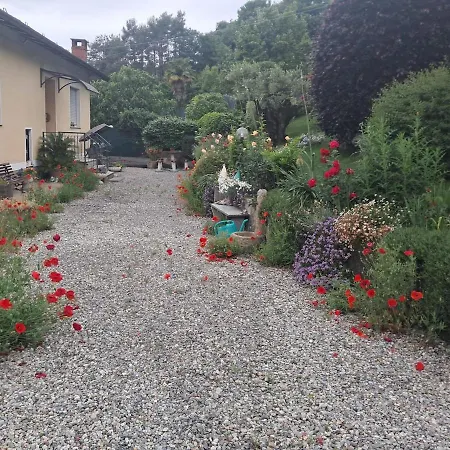 Dom wakacyjny Casa Fiorita, Luino, Il Tempo Rallenta Tra E Fiori *