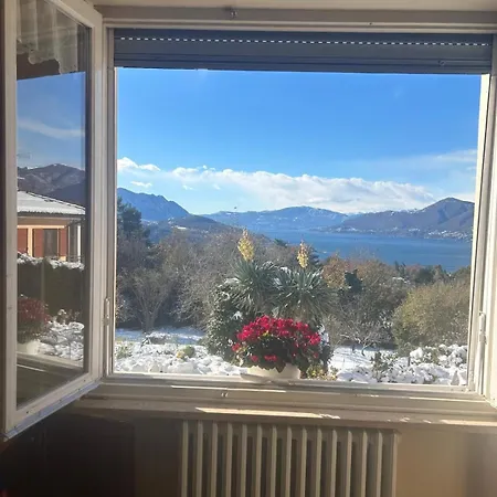 Dom wakacyjny Casa Fiorita, Luino, Il Tempo Rallenta Tra E Fiori *