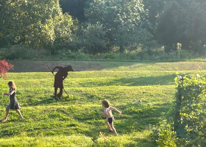 Casa Fiorita, Luino, Il Tempo Rallenta Tra E Fiori *