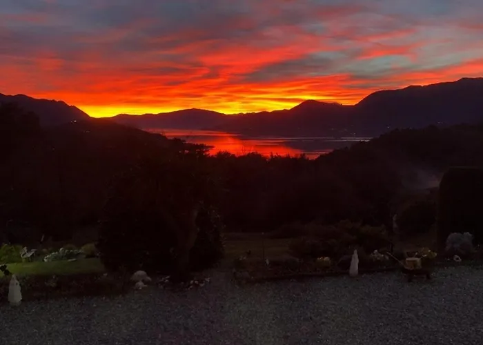 Casa Fiorita, Luino, Il Tempo Rallenta Tra E Fiori Holiday home