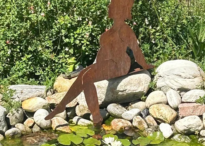 Nyaraló Casa Fiorita, Luino, Il Tempo Rallenta Tra E Fiori Luino