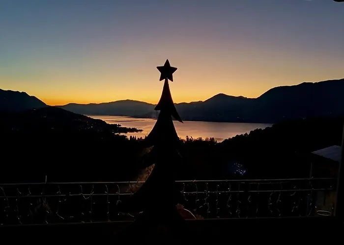 Nyaraló Casa Fiorita, Luino, Il Tempo Rallenta Tra E Fiori *