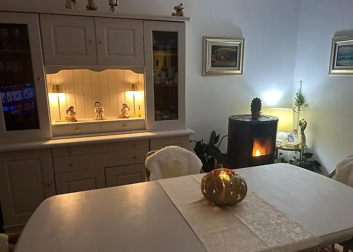 Nyaraló Casa Fiorita, Luino, Il Tempo Rallenta Tra E Fiori Luino