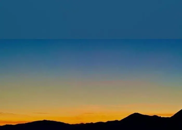 Nyaraló Casa Fiorita, Luino, Il Tempo Rallenta Tra E Fiori